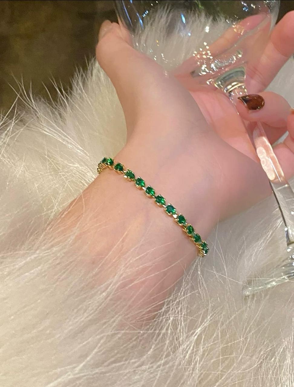 Green bracelet