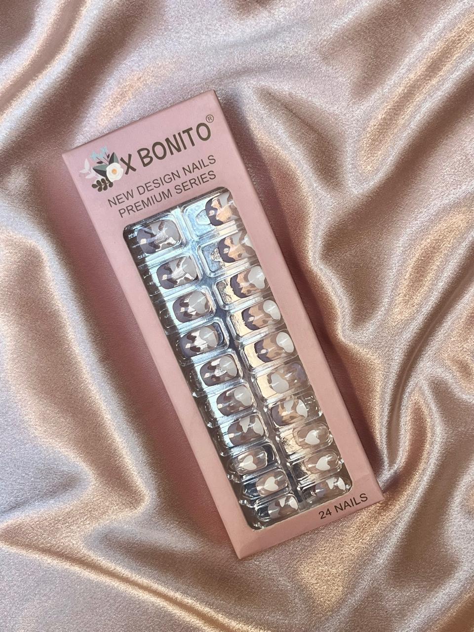 cloudy press on nails