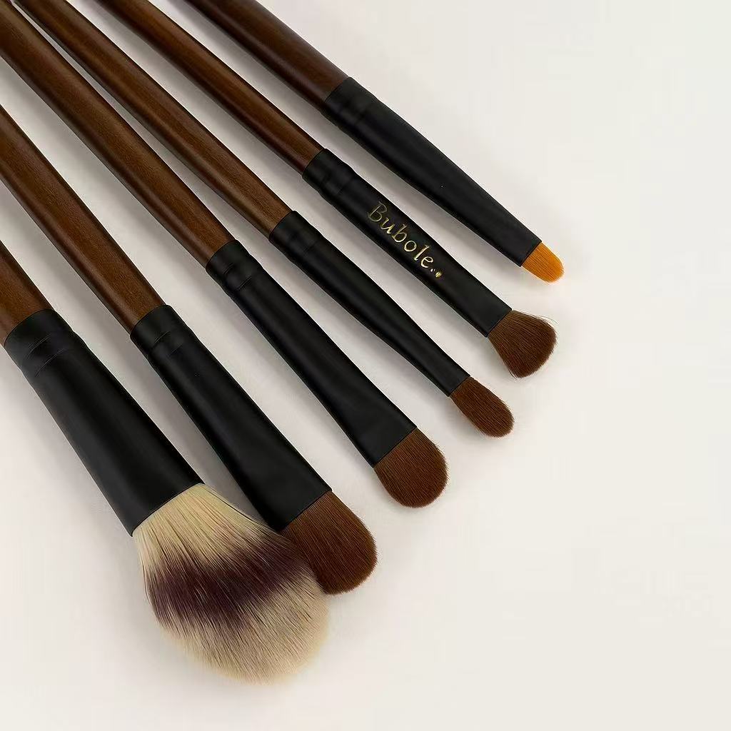 WoodLuxe 6-Piece Makeup Brush Collection