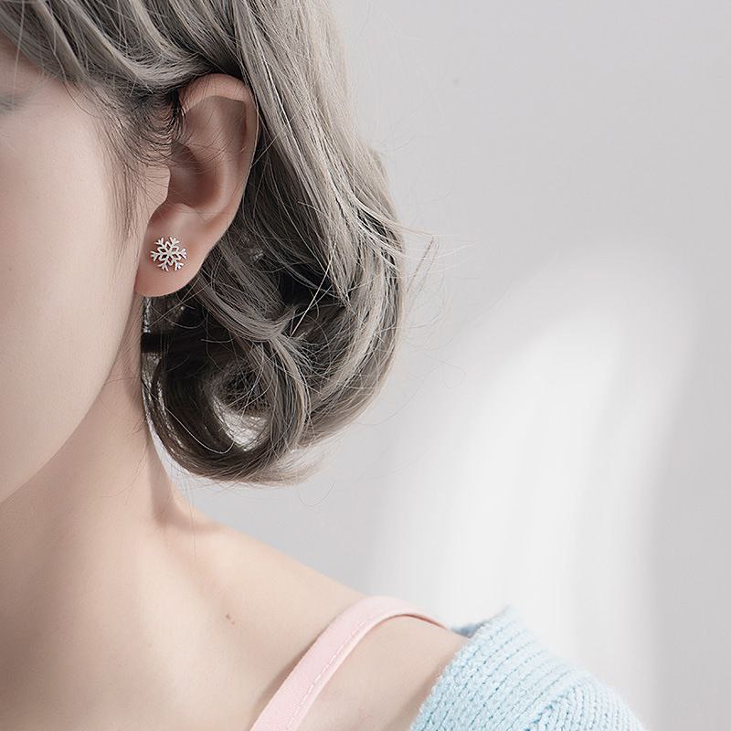 Snow Earring