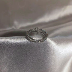 Simple Twin Ring