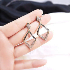 Rhombic Crystal Drop Earrings Black