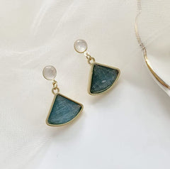 Triangle Green pearl Earrings