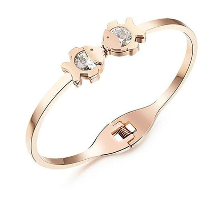 Diamonds fish bracelet