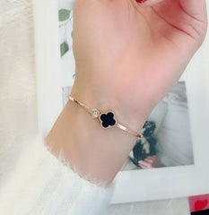 Black flower bracelet